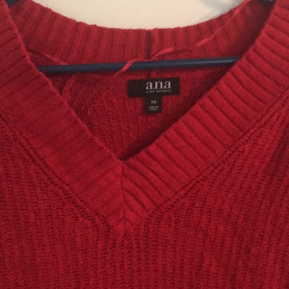 Size X-Small red sweater - Picture 3 of 4
